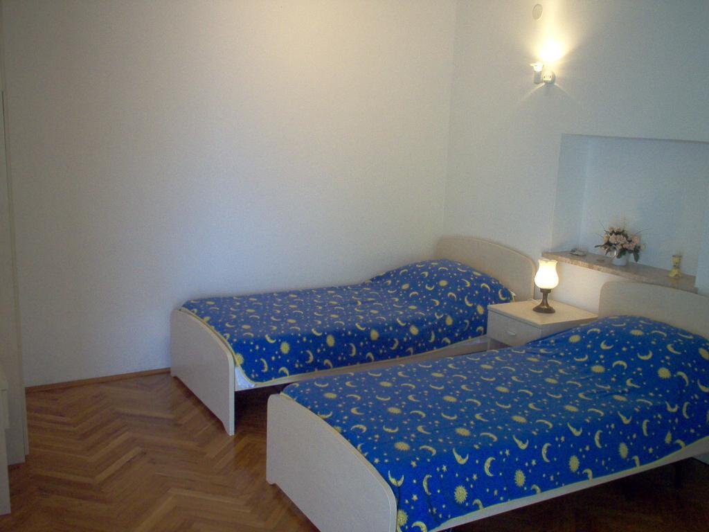 טרוגיר Apartment Karmen חדר תמונה